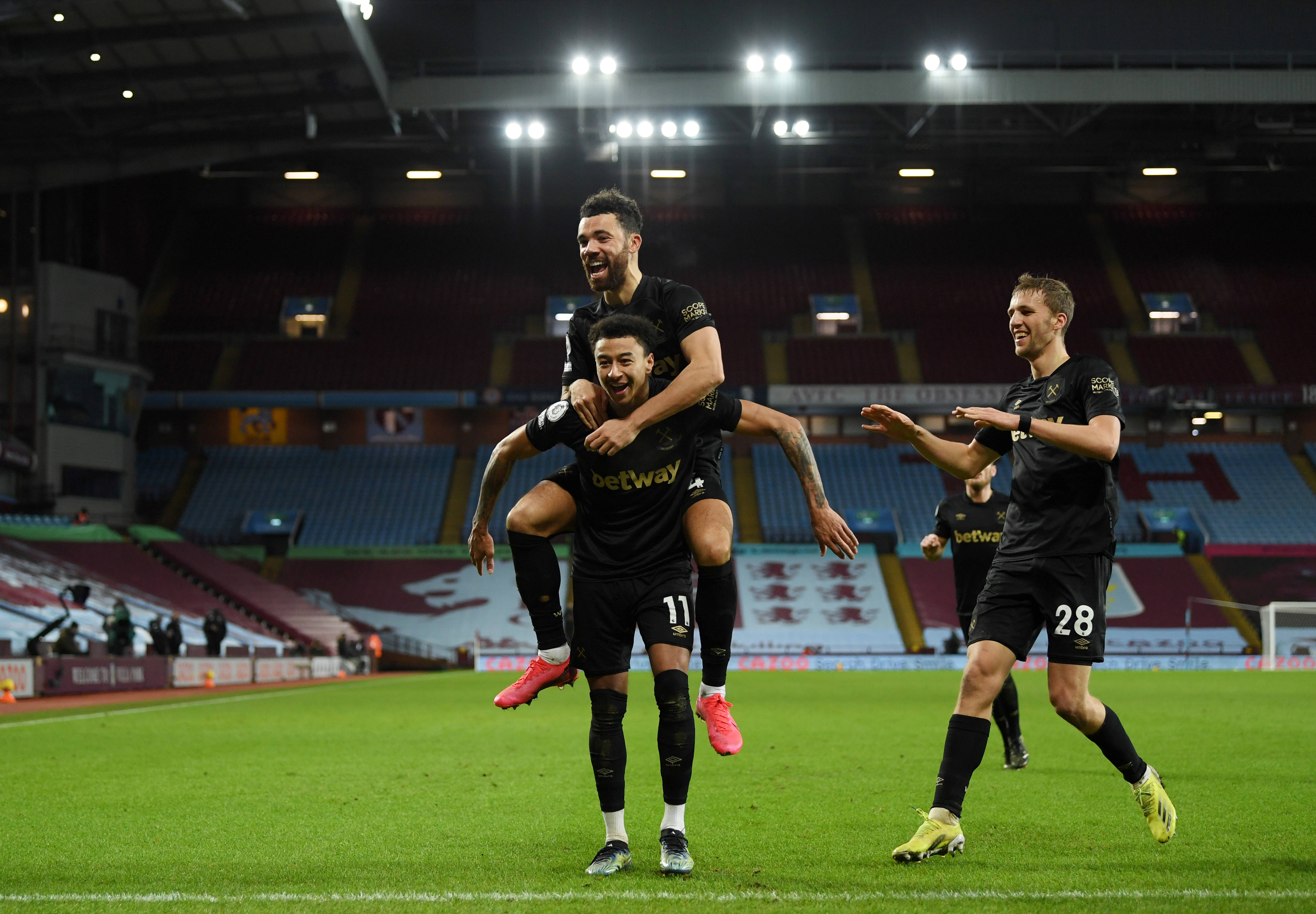 英雄联盟S13全球总决赛话题热度太高了！