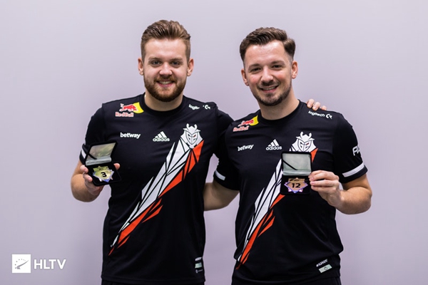 LCS简报：Berserker三局30杀对位完爆 C9横扫FLY成功晋级