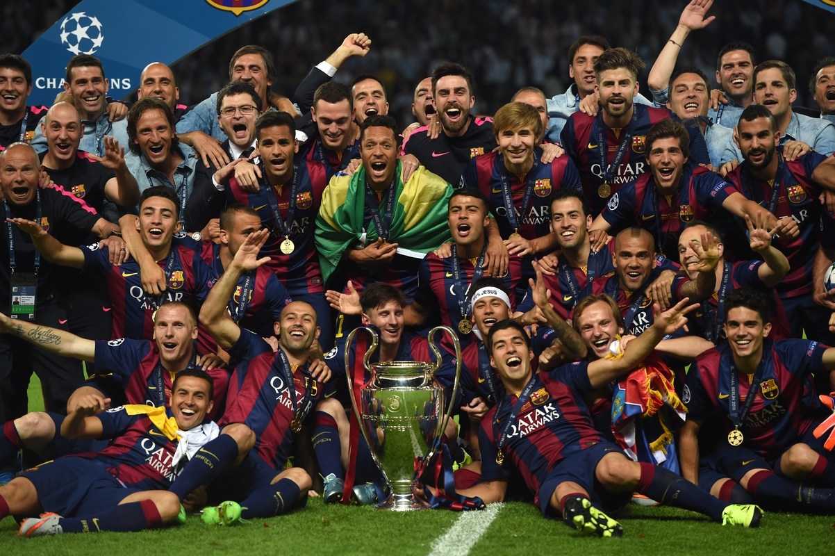 Weibo Gaming 庆祝 Xiaohu 的生日：祝胡兄在新的一年里大放异彩，愿他的热情永远燃烧！