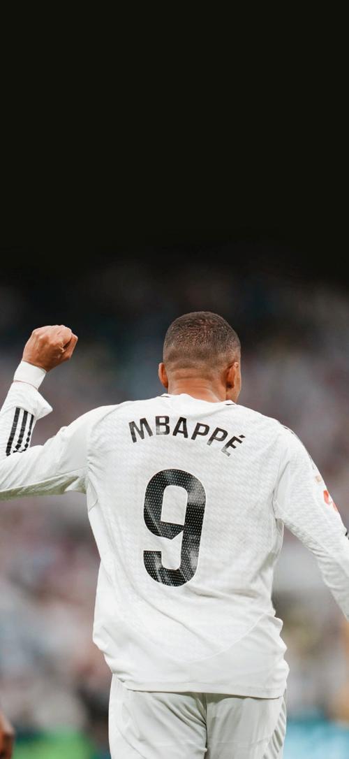 Tarzan ：沙皇被ban只剩永恩，问Xiaohu有没有自信，他说有就选了